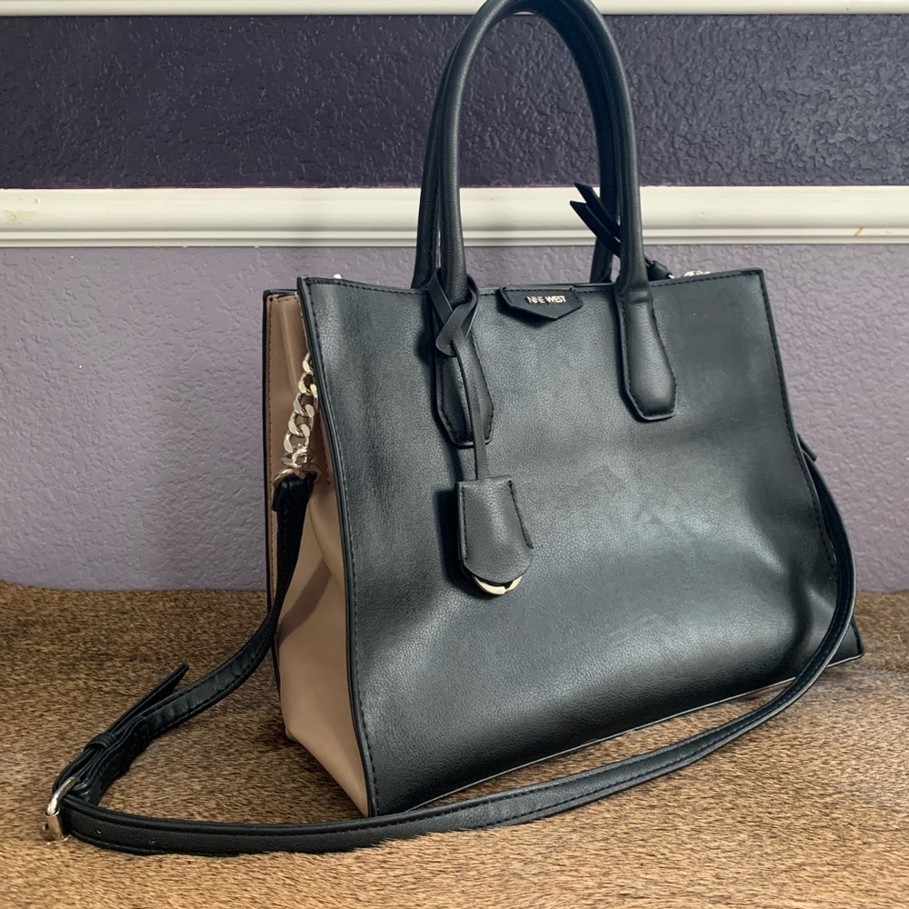 Nine West Black and Tan purse w/ adjustable strap